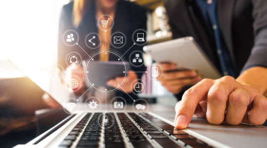 SEO, Online-Marketing, Facebook ADs - East & Young Solutions,in, Regensburg, Nürnberg
